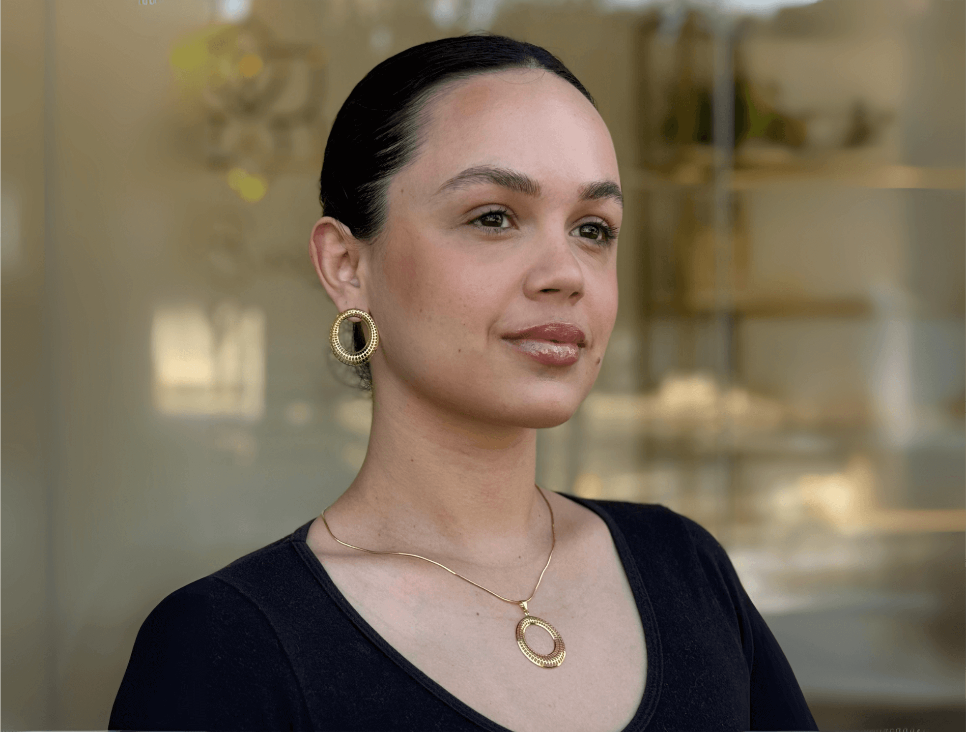 Descubra a elegância das semi joias e acessórios Andréa Benutto